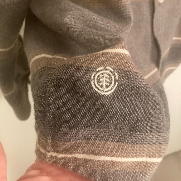 Men’s element brown button up - Picture 3 of 7